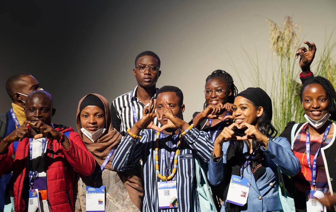 Des jeunes originaires d'Afrique à l'événement de la jeunesse lors de la Pré-COP26 à Milan.
