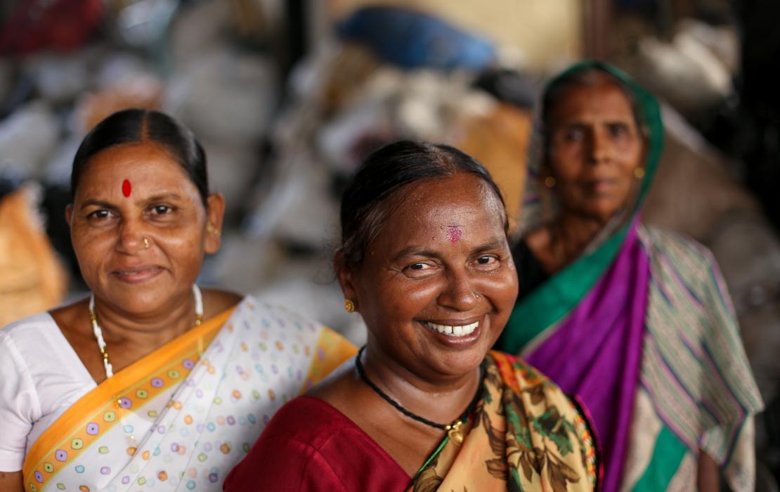 Des femmes qui sourient en Inde