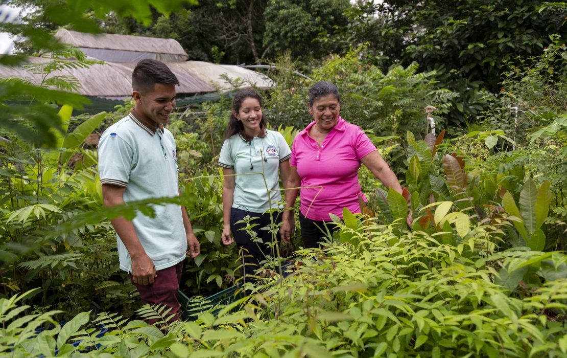 Costa Rica reinvests REDD+ results-based payments into its Payment for Environmental Services programme, including direct funding to Indigenous territories - ensuring equitable access to climate finance and protecting biodiversity. Photo: UNDP Costa Rica Costa Rica reinvests REDD+ results-based payments into direct funding to Indigenous territories