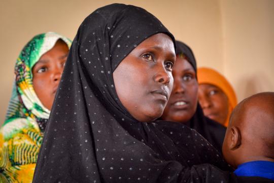 Women and youth participate in climate action consultations in Somalia