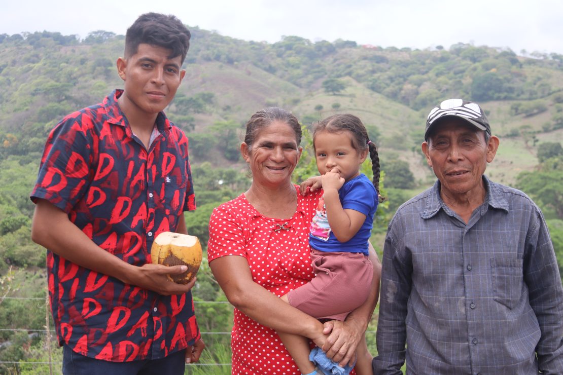 Family in El Salvador
